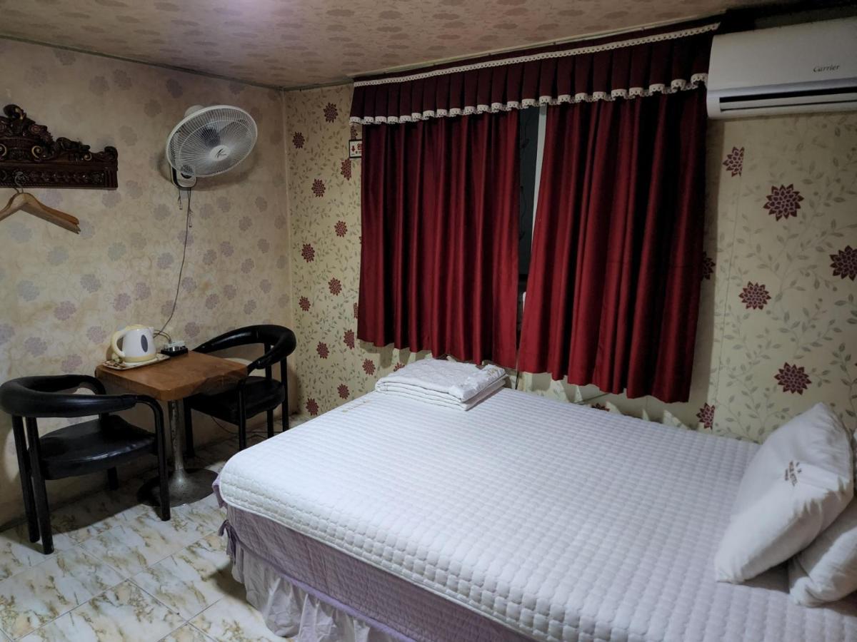 Monaco Motel Busan Exteriör bild